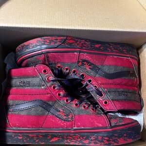 Vans Sk8-Hi Red and Black Nightmare on elm street size 6.5 men/ 8 women